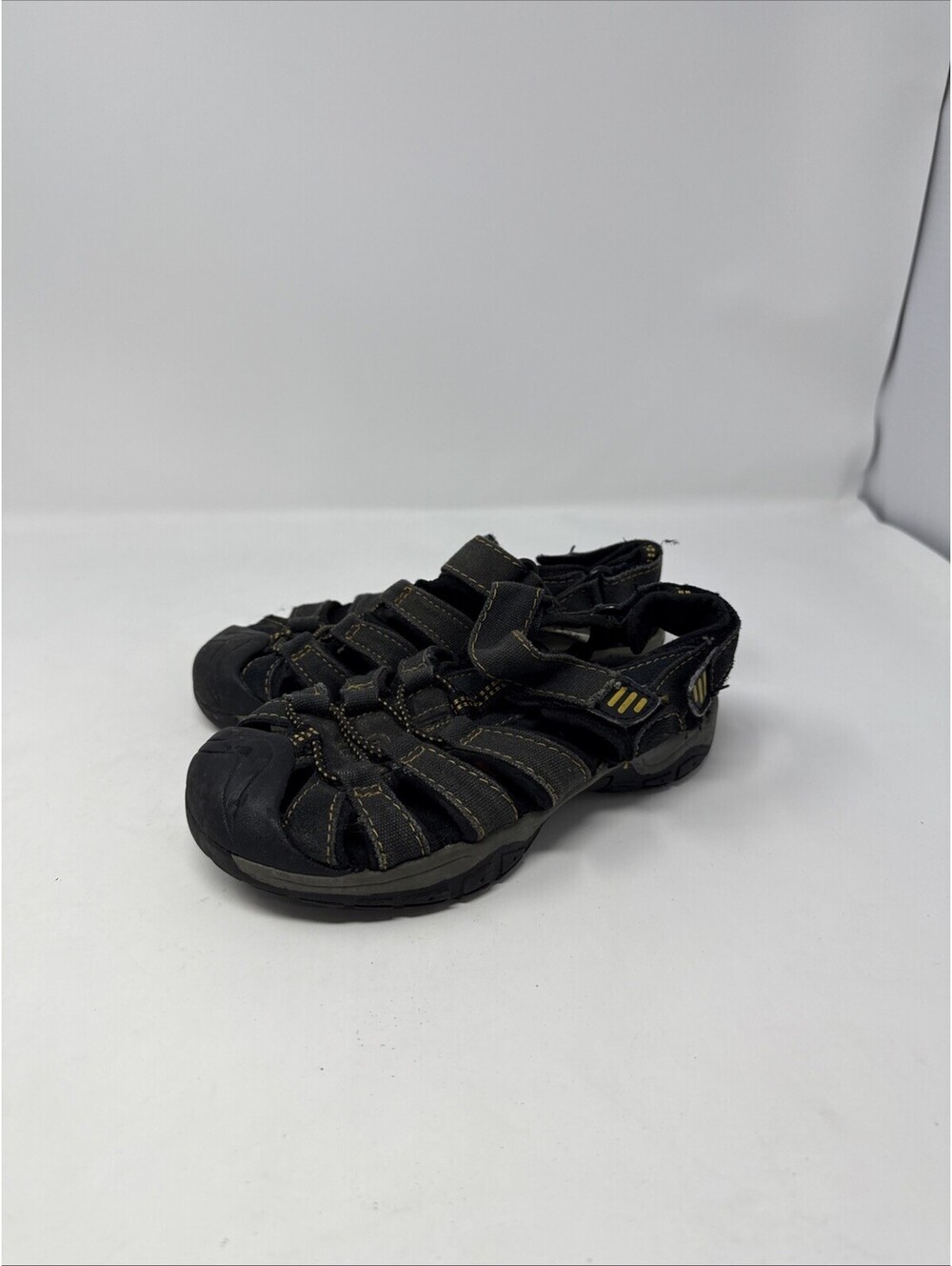Size 13 Youth Cherokee Black Sandals